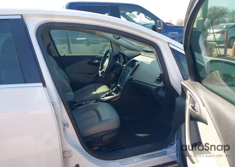 2014 Buick Verano z USA, uszkodzony, nr VIN 1G4PP5SK9E4142879